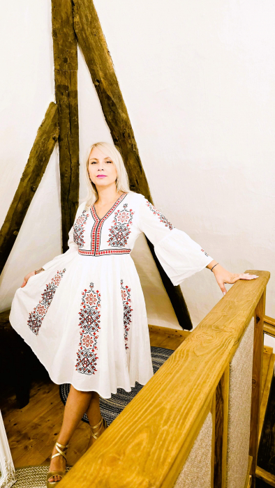 Rochie Traditionala Anabela 30 [6]