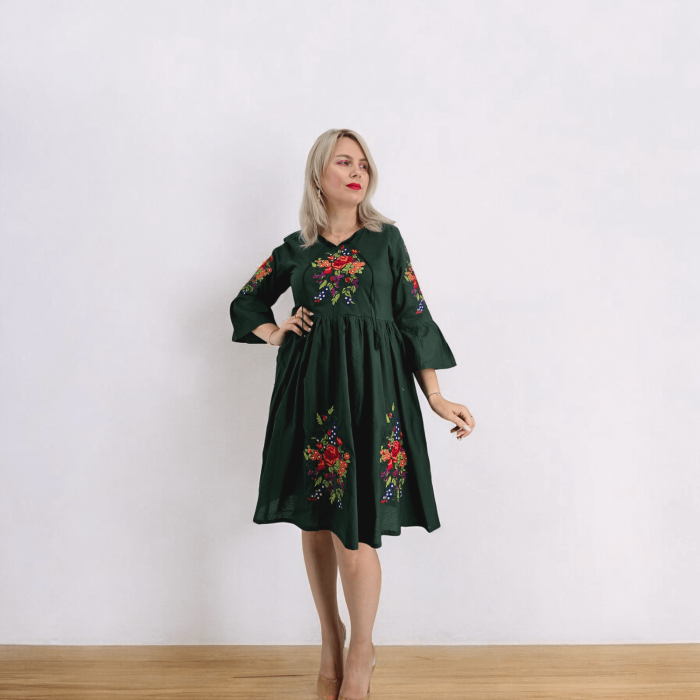Rochie Traditionala Esperanza [3]