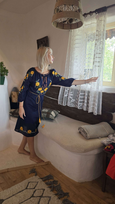 Rochie Traditionala Anne 9 [4]