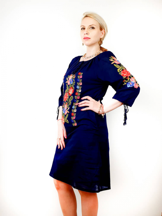 Rochie traditionala brandusa 2