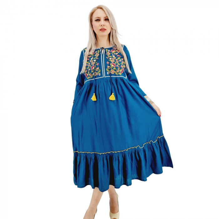 Rochie traditionala cristina 14