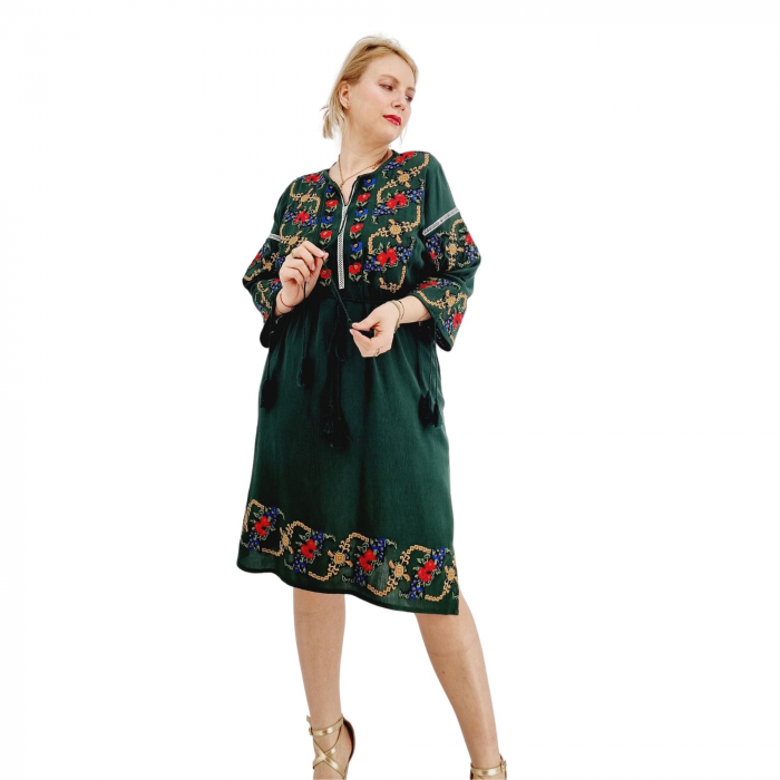 Rochie Traditionala cu broderie Lidia [4]