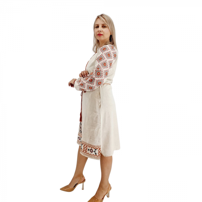 Rochie Traditionala cu broderie Iris 4 [3]