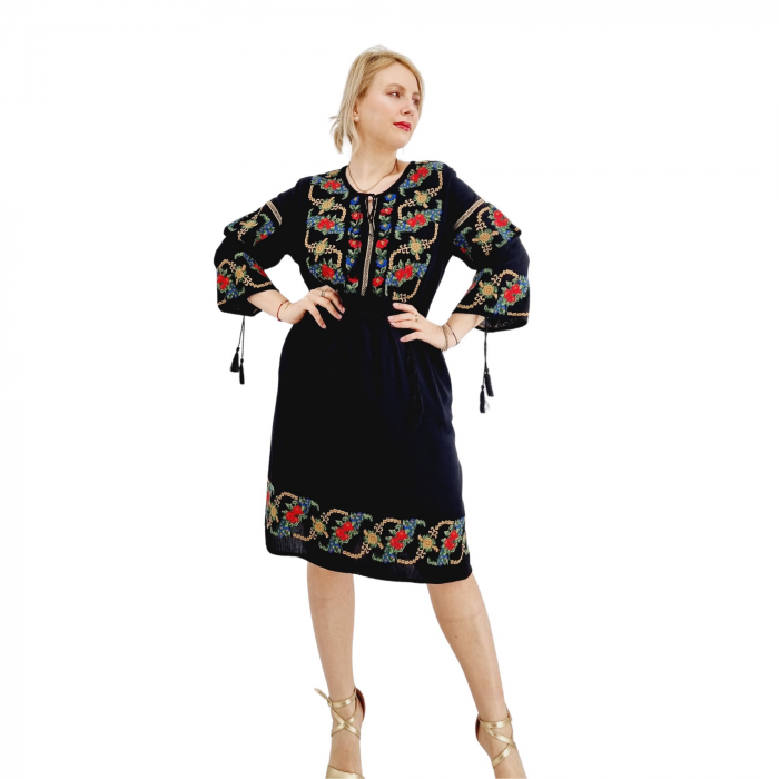 Rochie Traditionala cu broderie Lidia 4 [3]