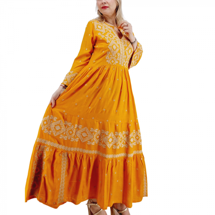 Rochie Traditionala cu broderie Melania 3 [4]