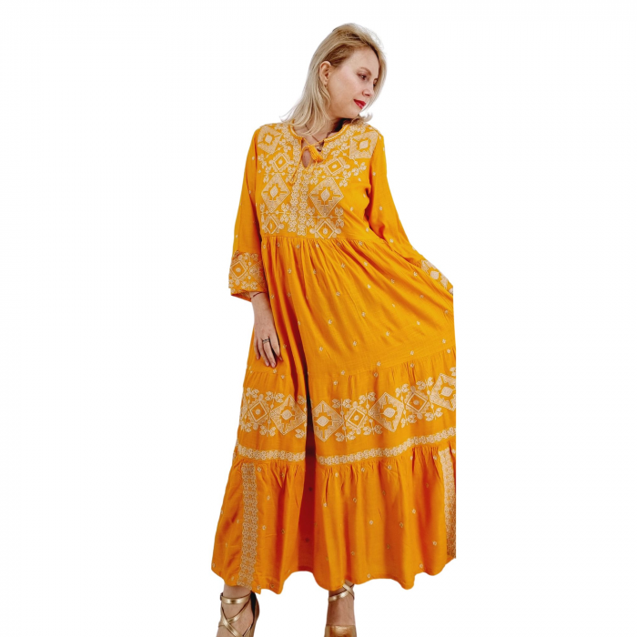 Rochie Traditionala cu broderie Melania 3 [3]