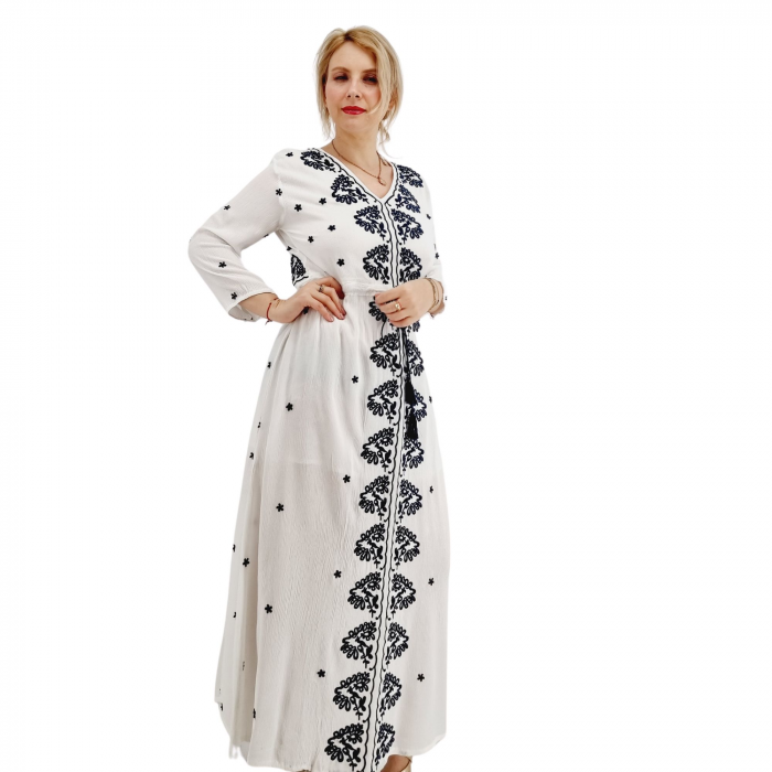 Rochie Traditionala cu broderie Sabina 3 [6]