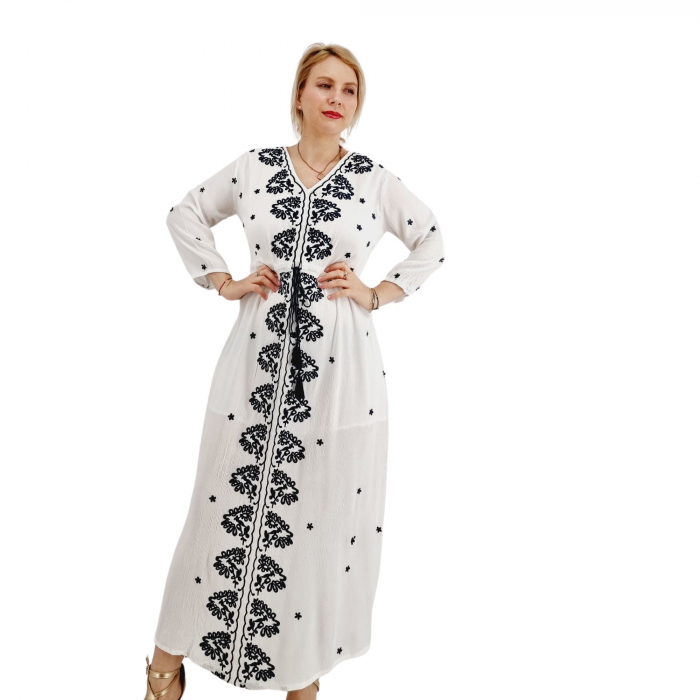 Rochie Traditionala cu broderie Sabina 3 [5]