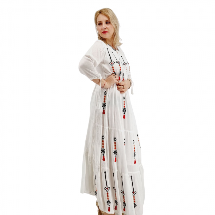 Rochie Traditionala cu broderie Sonora 3 [6]