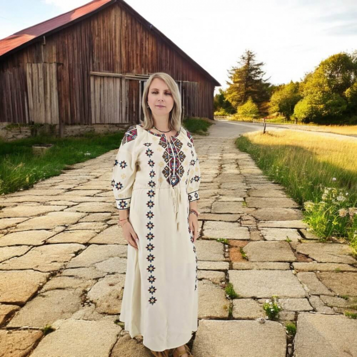 Rochie tradițională Elisabeta [2]
