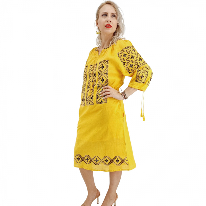 Rochie Traditionala Elodia [5]