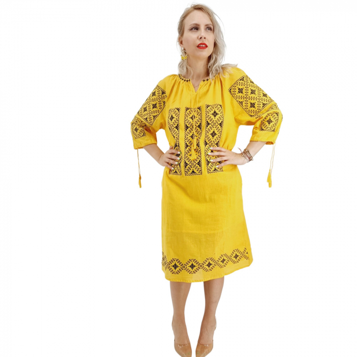 Rochie Traditionala Elodia [6]