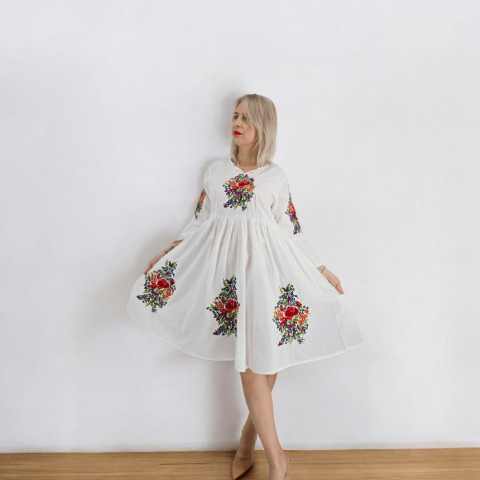Rochie Traditionala Esperanza 2 [2]