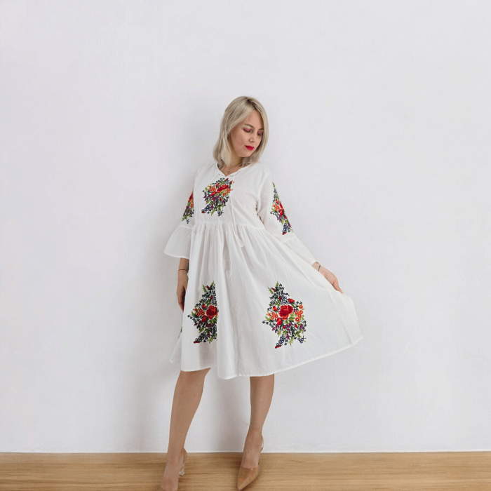 Rochie Traditionala Esperanza 2 [3]