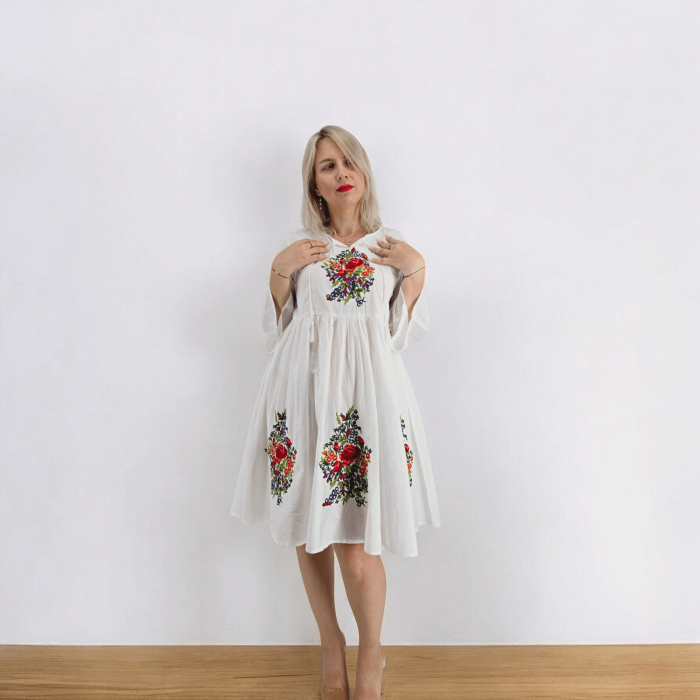 Rochie Traditionala Esperanza 2 [5]