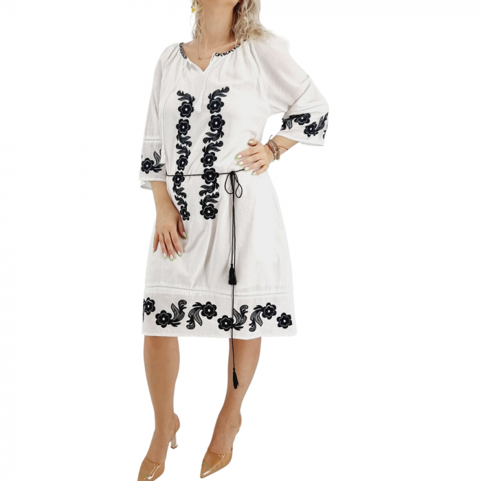 Rochie Traditionala Dorina [6]
