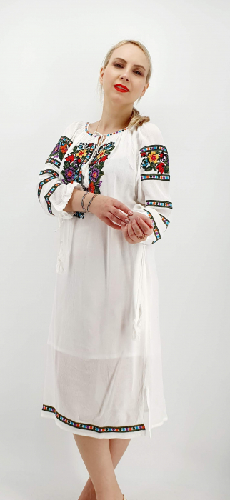 Rochie Traditionala Leila 3 [6]