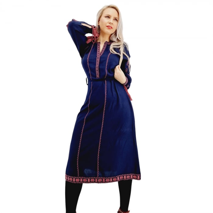 Rochie Traditionala Lunga cu broderie indigo Matilda [4]