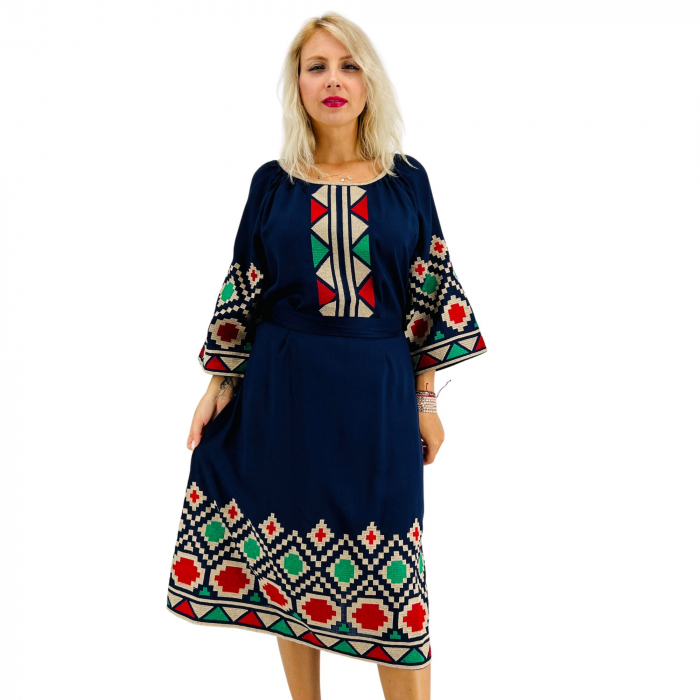 Rochie brodata cu motive traditionale Ionica [3]