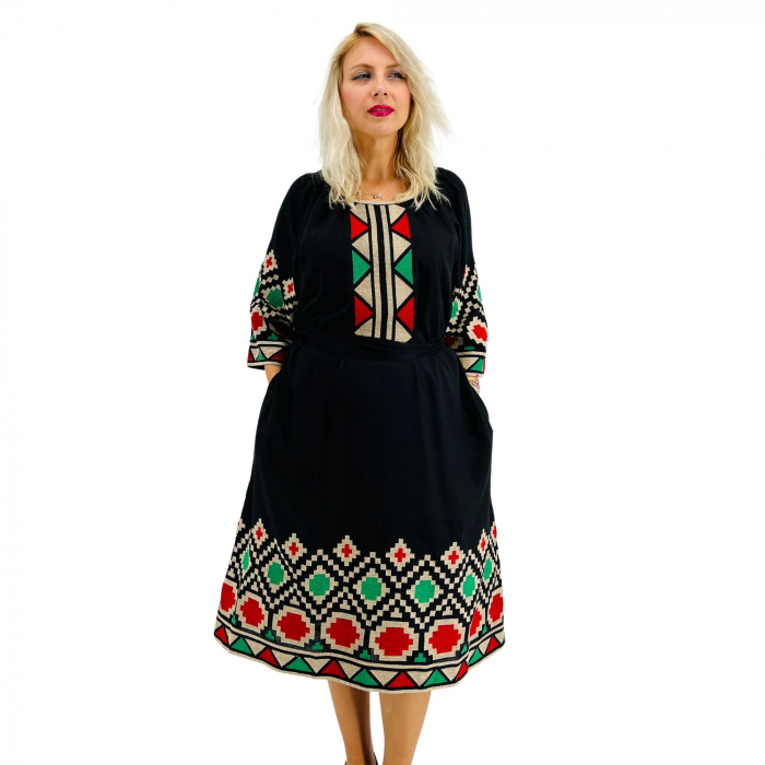 Rochie brodata cu motive traditionale Ionica [2]
