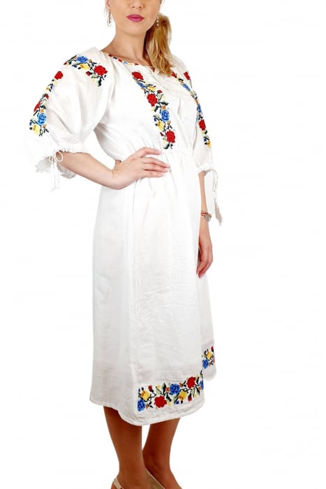 Rochie traditionala Magdalena 6 [2]