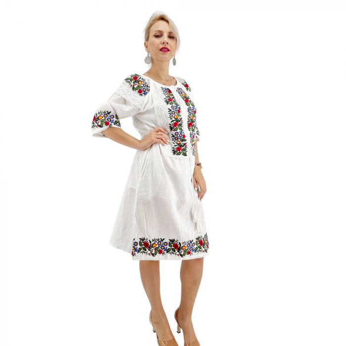 Rochie traditionala Magdalena 7 [6]