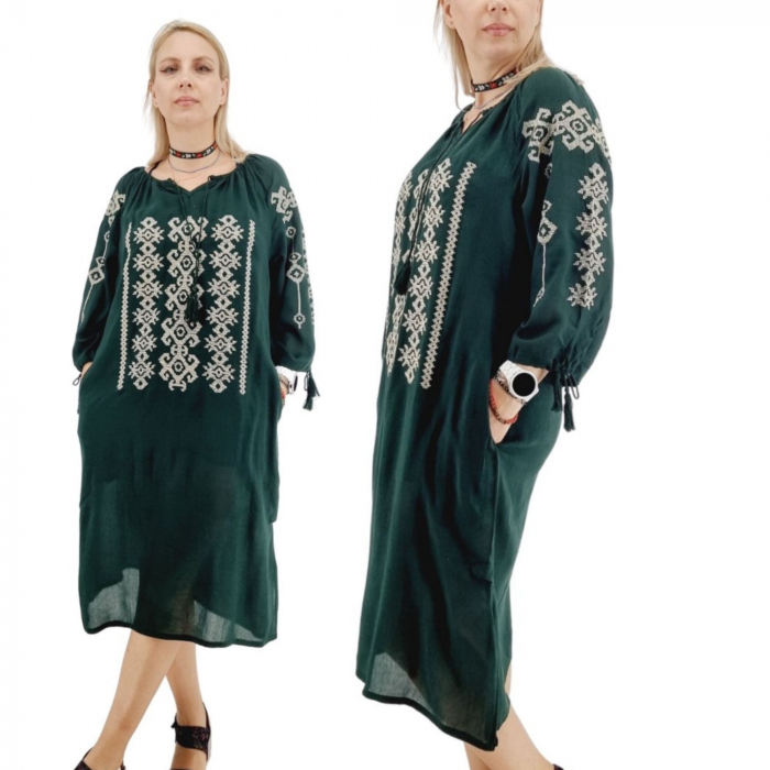 Rochie Traditionala Mihaela 8