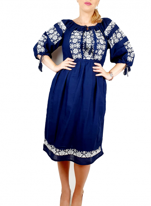 Rochie traditionala Miruna 4