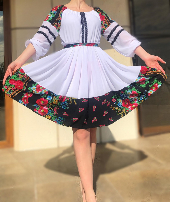 Rochie Traditionala Neta [7]