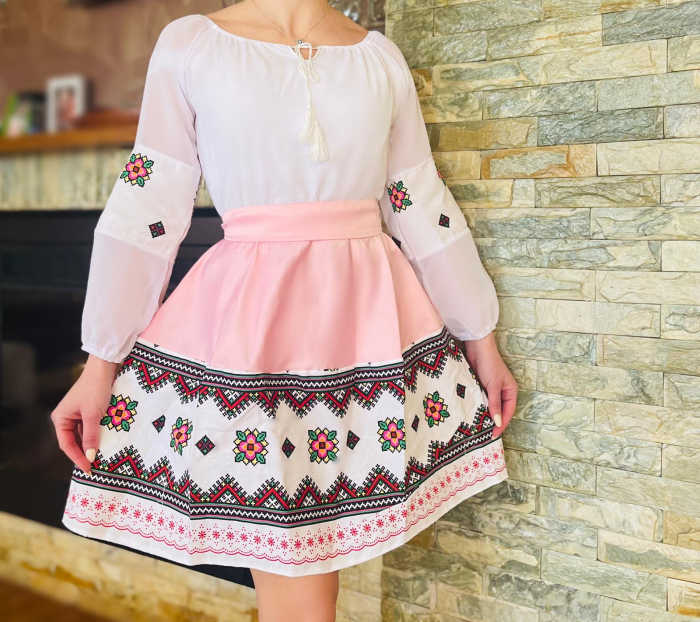 Rochie Traditionala stilizata cu Laura 7 [2]