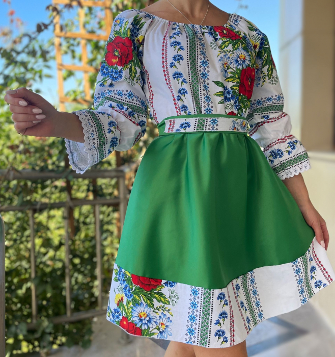 Rochie Traditionala stilizata Mara [2]