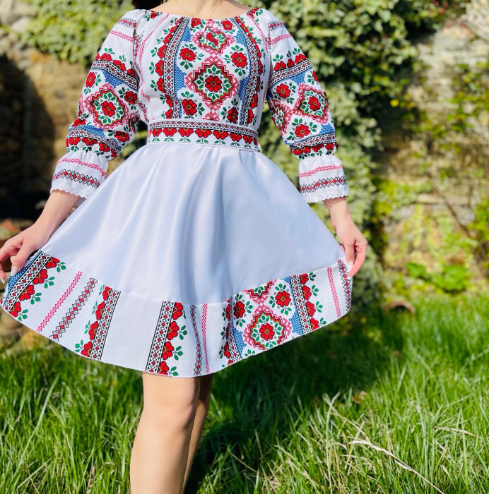 Rochie Traditionala stilizata Leonora [2]