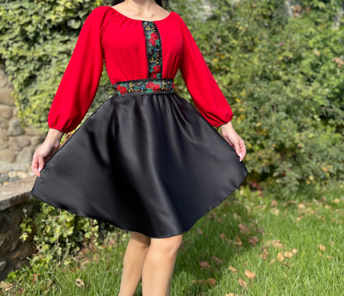 Rochie Traditionala stilizata Matilda [2]