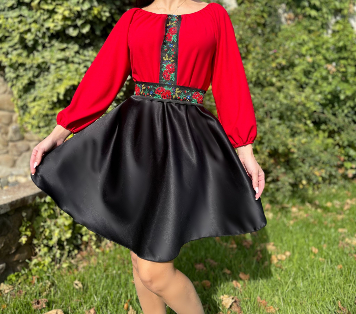Rochie Traditionala stilizata Matilda [4]