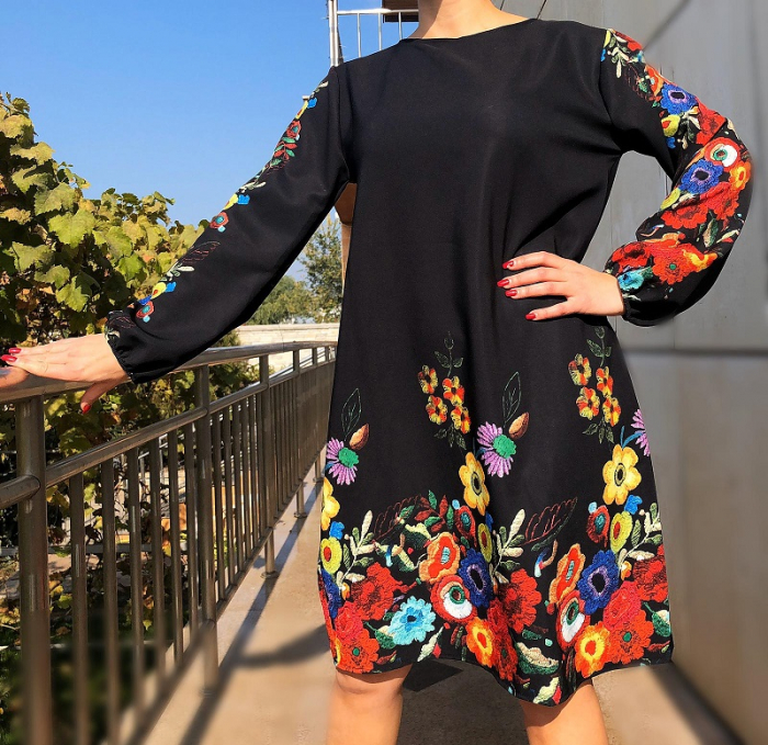 Rochie traditionala toni 5