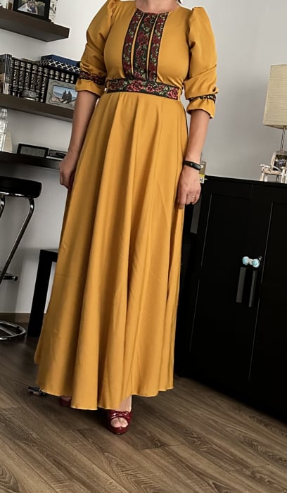 Rochie Traditionala Trandafira 2 [3]