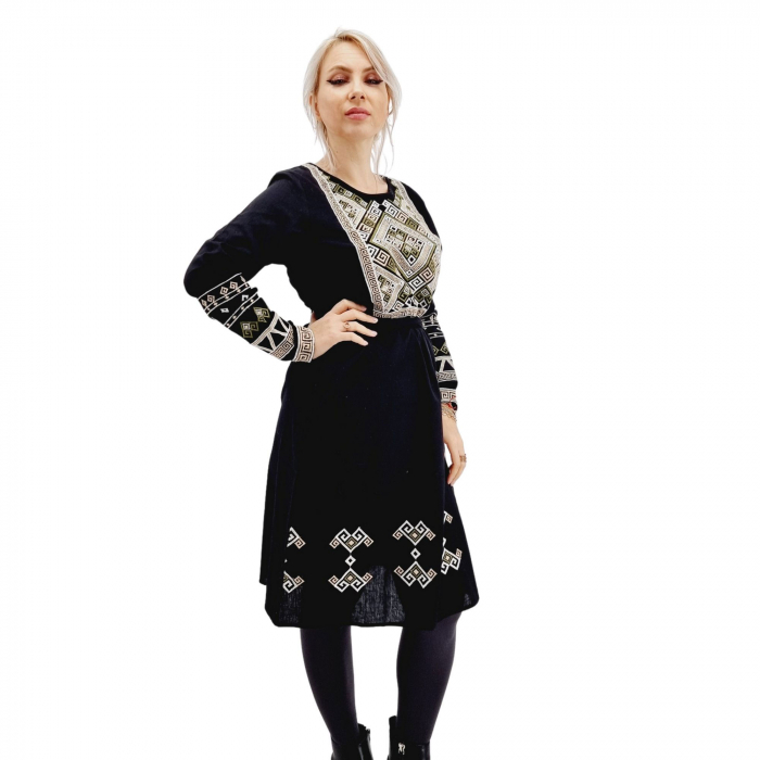 Rochie Traditionala Vivi 4 [5]