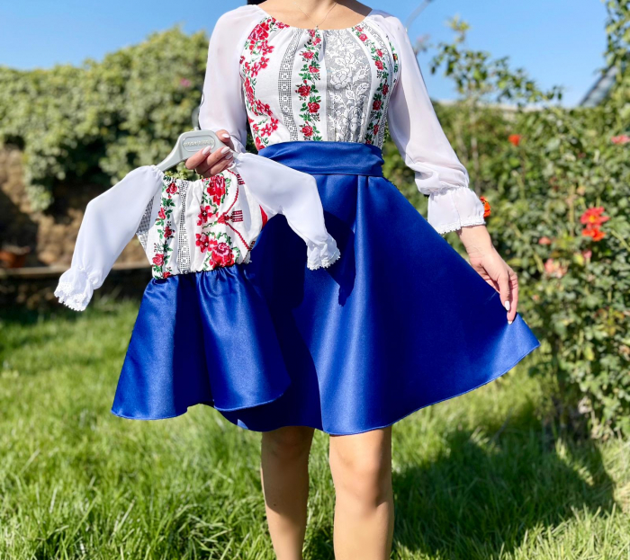 Rochita stilizata cu motive traditionale Simina [3]