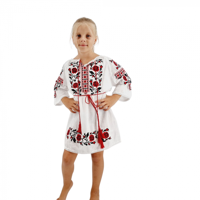 Rochita Traditionala Greta 4 [7]