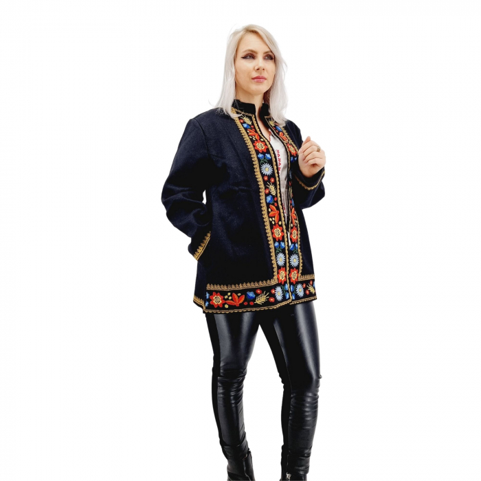 Sacou Traditional Valerica 20 [3]