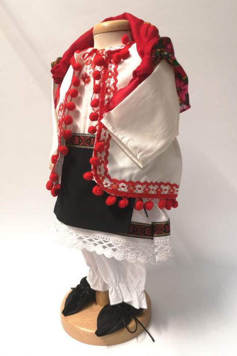 Set Botez Traditional – Delia – 2 piese / costumas si lumanare [4]