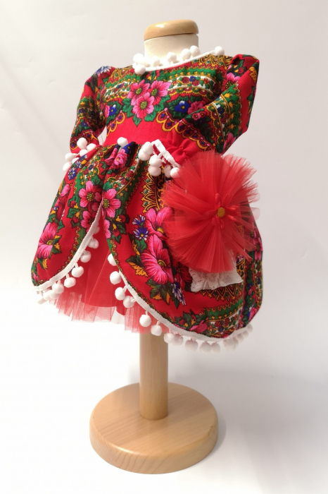 Set botez Rochita Traditionala , bentita Anna 3 si trusou brodat [2]