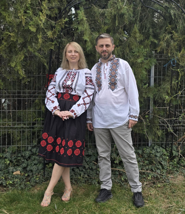 Set Traditional Cuplu 637 / Camasi traditionale cu broderie [2]