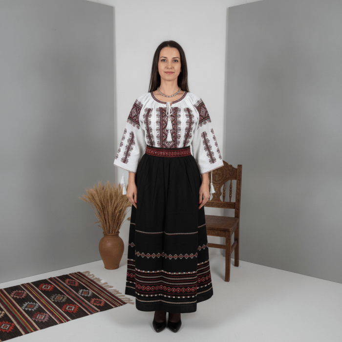 Set traditional format din ie si fusta 229