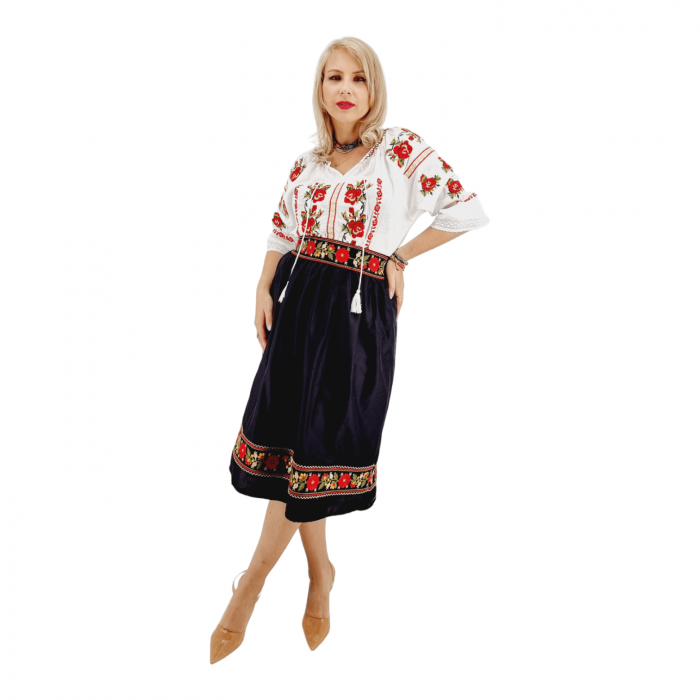 Set traditional format din ie si fusta XVIII [2]