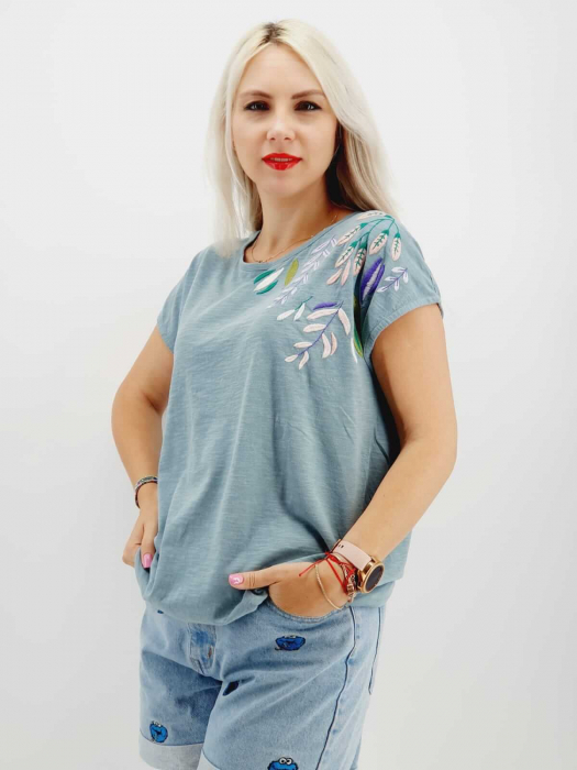 Tricou brodat Sanzi 4 [3]
