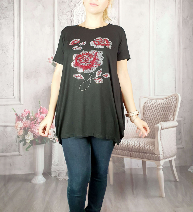 Tricou negru cu strasuri