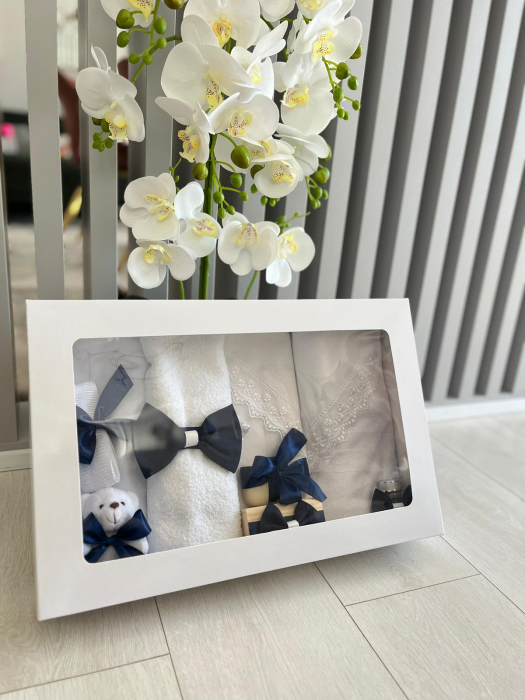 Trusou Botez format din 9 piese cu funda Bleumarin [3]