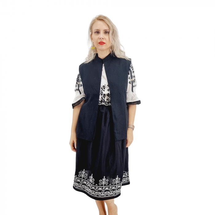 Vesta Neagra simpla [6]