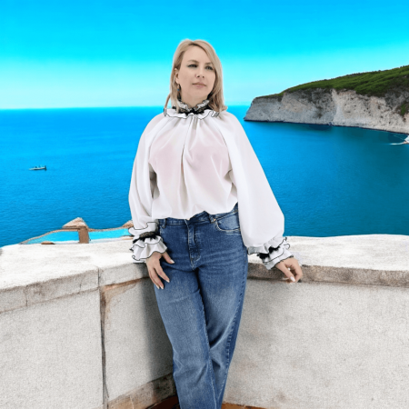 Bluza alba stilizata traditional Amalia 2 [3]